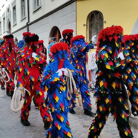 Palais Am Schlossplatz